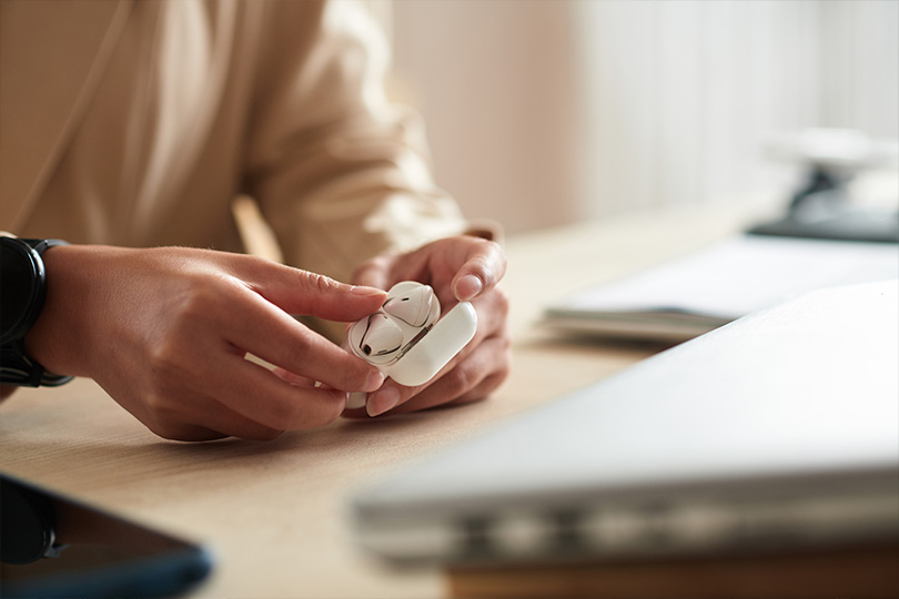 Как подключить наушники с Multipoint к смартфону и компьютеру