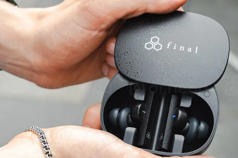 Final Audio ZE8000 Black