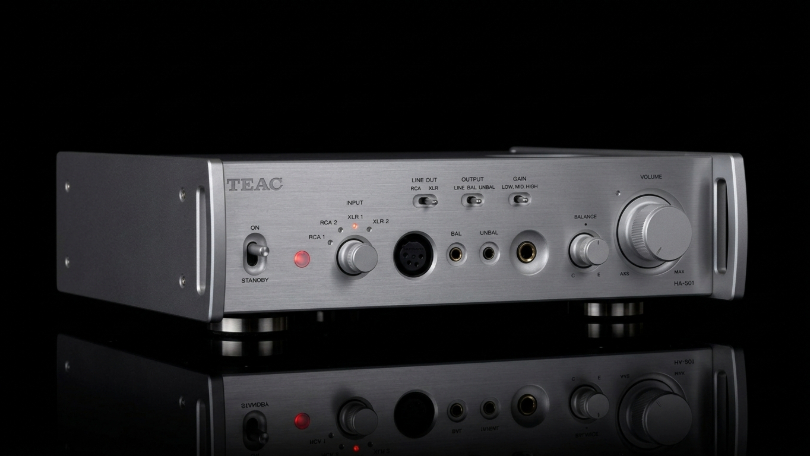 TEAC HA-507 Silver: аналоговый усилитель и предусилитель