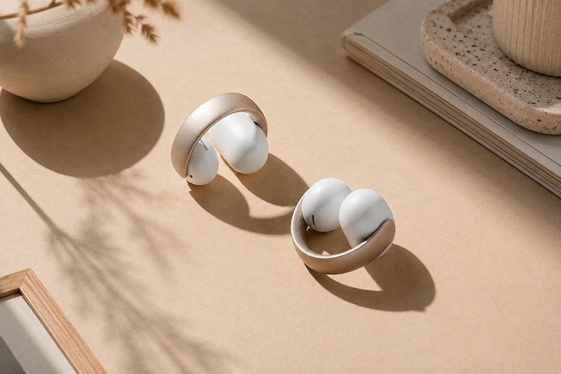 Anker Soundcore AeroClip White — клипсы для города и повседневного комфорта