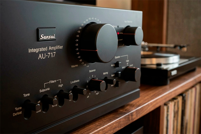Sansui AU-717