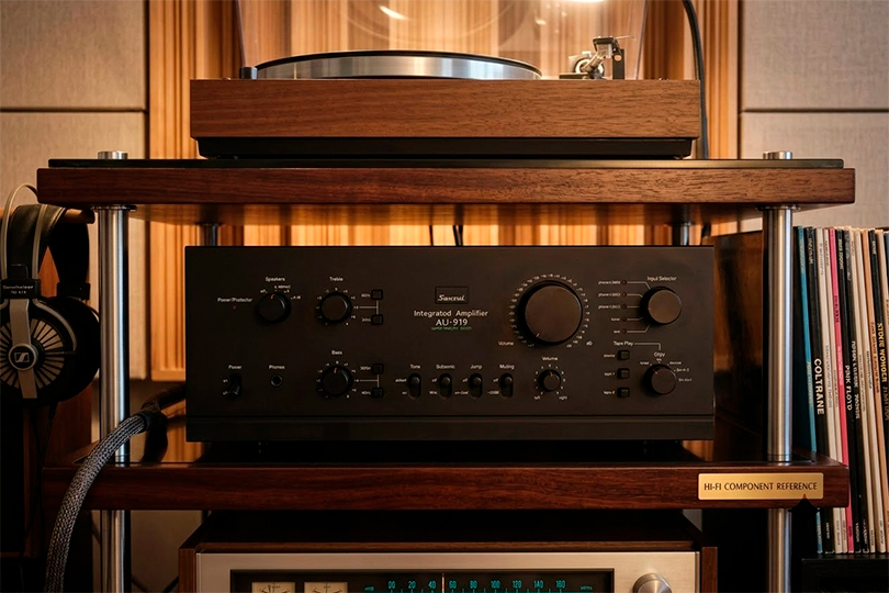 Sansui AU-919