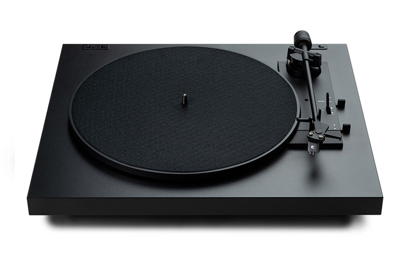 Pro-Ject A12 OM 10 Uni Black