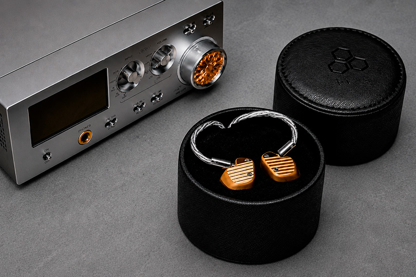 Final Audio A10000 Collector’s Edition Gold