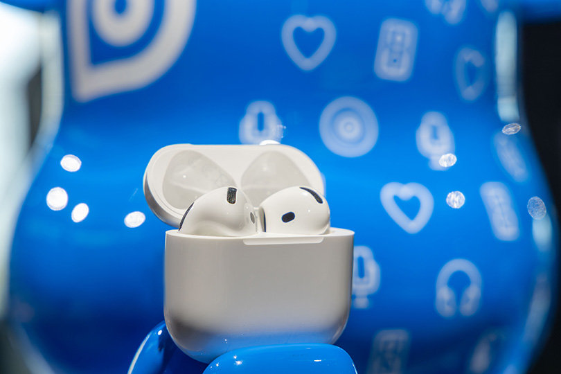 Apple AirPods 4 ANC White