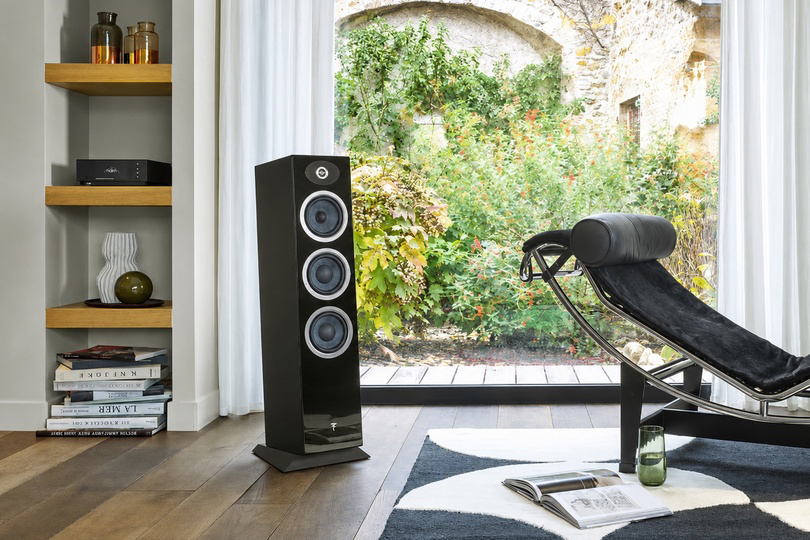 Focal Theva N2 Dark Wood — утончённый дизайн и точная сцена