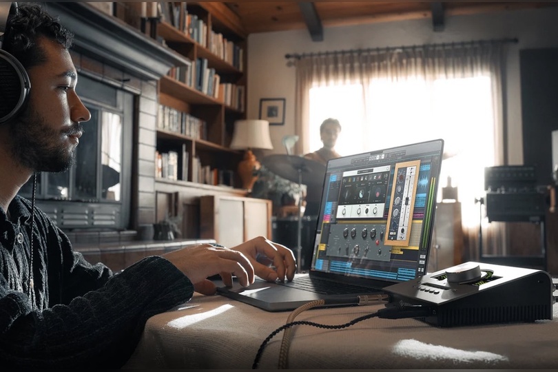 UAD Console, Auto-Gain и калибровка мониторинга