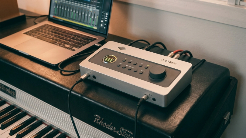 Universal Audio Volt 4P Max: четыре предусилителя для ансамбля