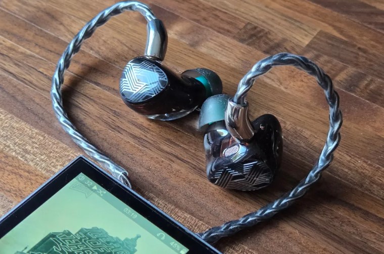 Комплект FiiO M23 и FA19