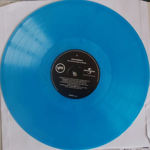 Виниловая пластинка Astrud Gilberto - The Astrud Giberto Album (Translucent Light Marble Blue) LP - рис.4