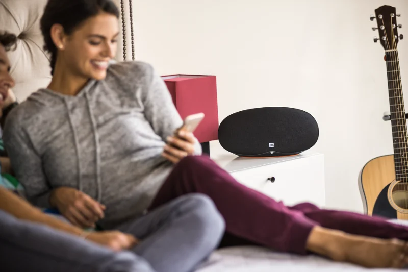 JBL_Playlist_Lifestyle_Bedroom_62.png