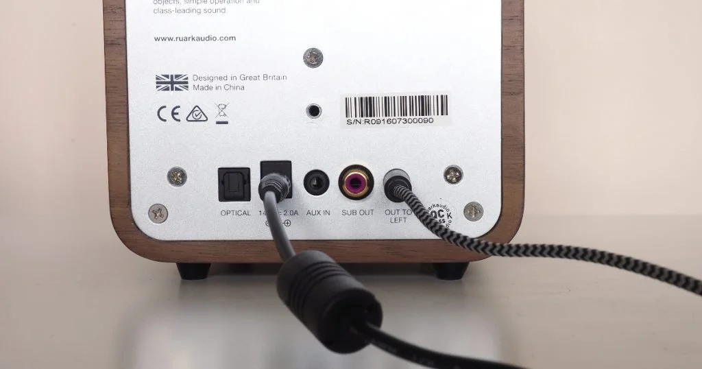 RuarkAudio_MR1_Mk2_RichWalnut