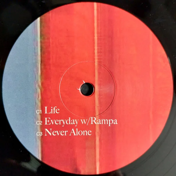 Виниловая пластинка WhoMadeWho - UUUU - 2LP - рис.7