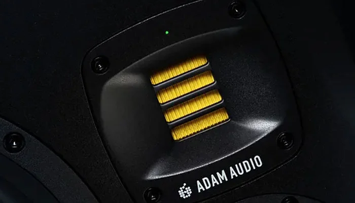 Басово-рефлекторная система, корпус и сборка