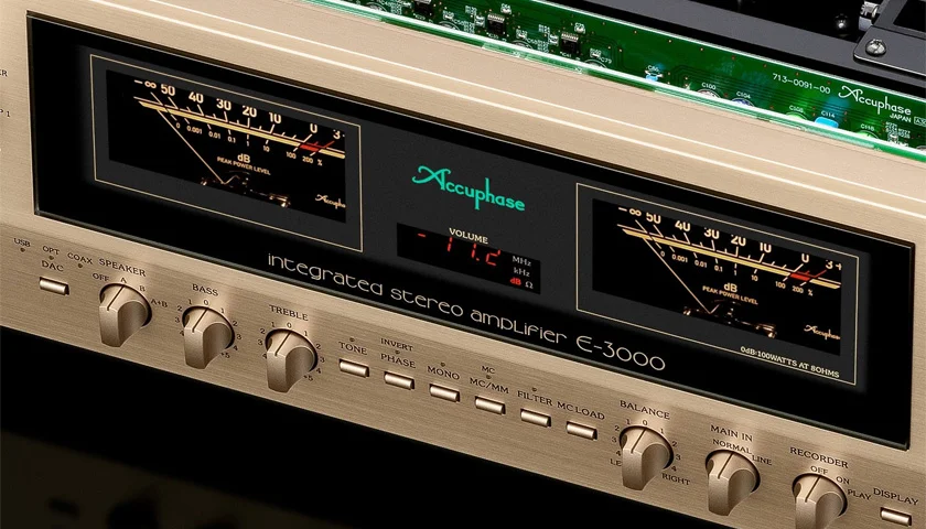 Accuphase E-3000