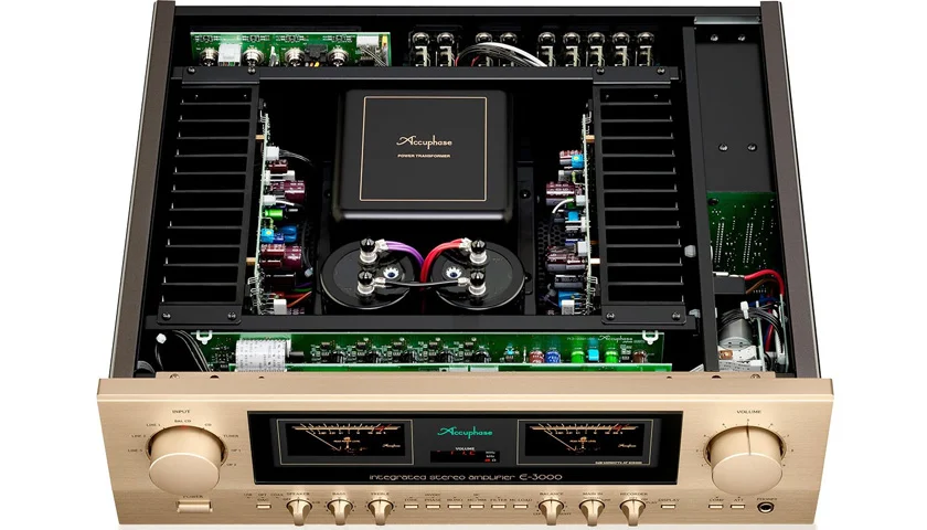 Accuphase E-3000