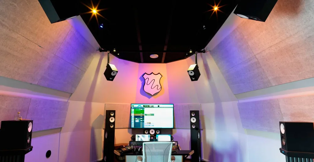 Amphion Amp400.12