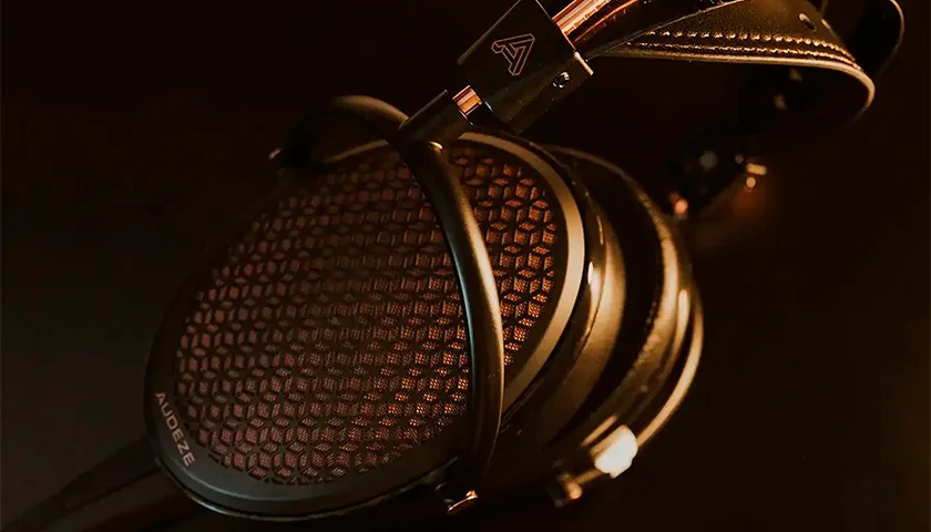 Audeze CRBN2