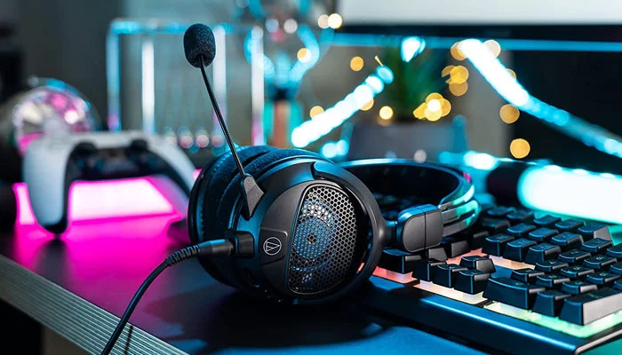 Направленный микрофон и регулятор громкости