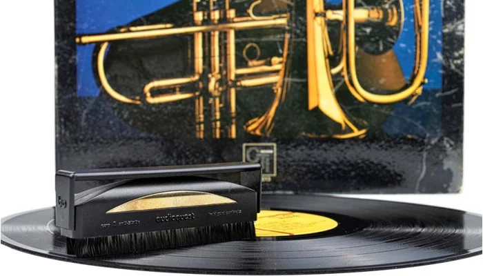 AudioQuest Anti-Static Record Brush