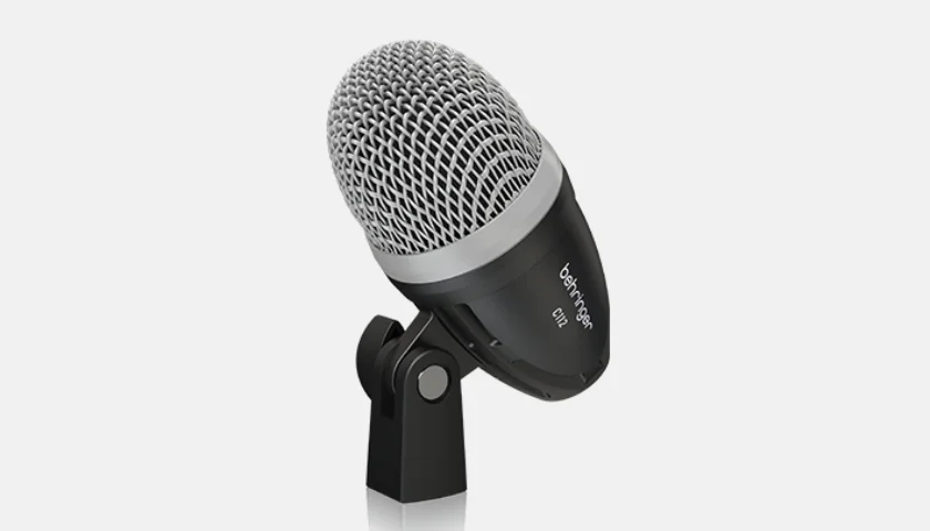 C112 - микрофон для бас-барабана Behringer BC1500