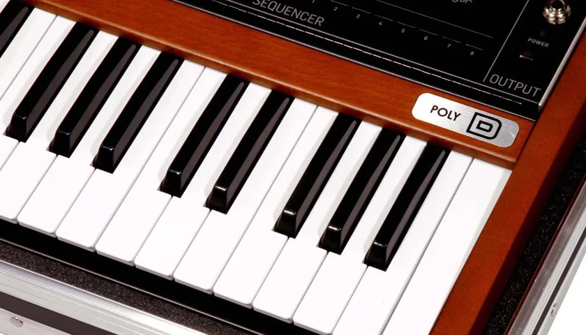 Секвенсор, арпеджиатор и возможности подключения