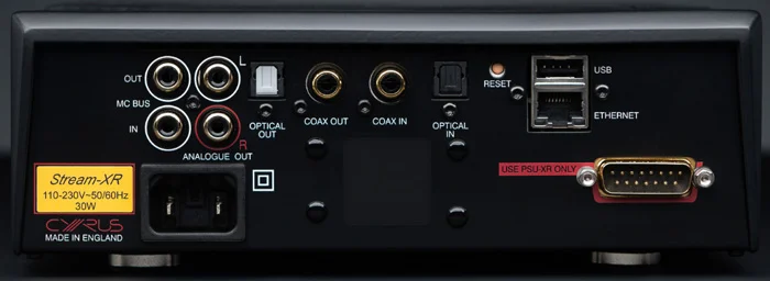 Возможность подключения внешнего блока питания