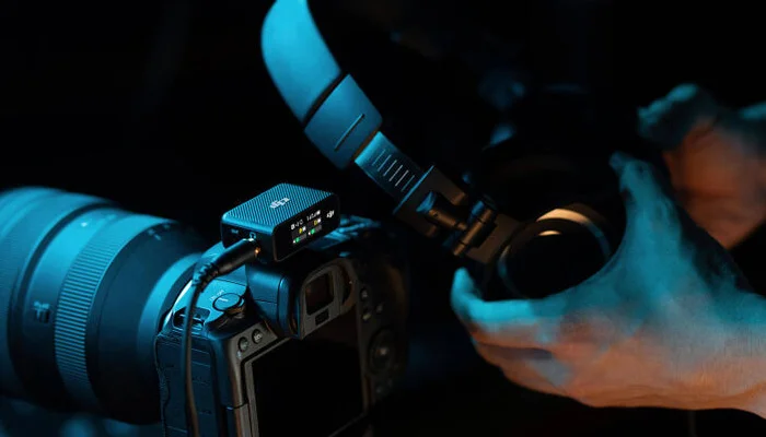 Встроенные сенсорный экран и память