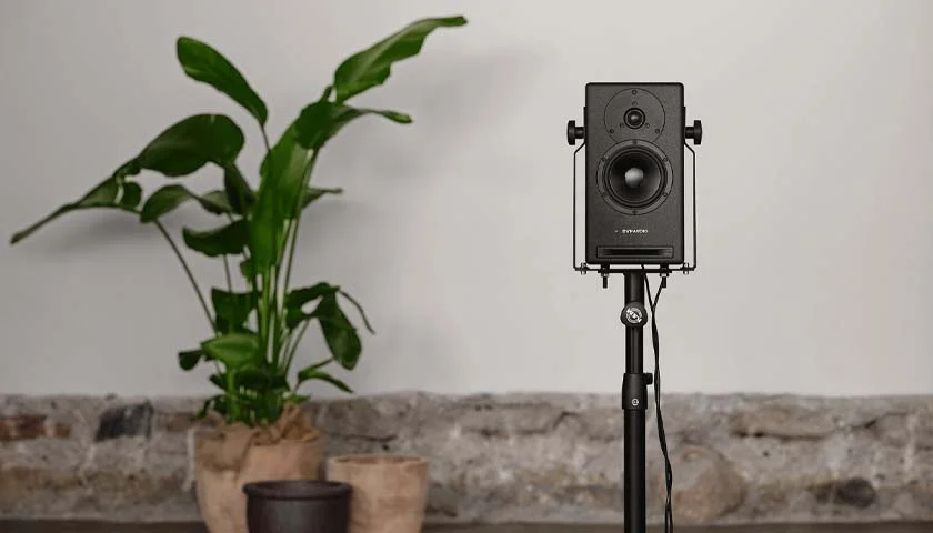 Dynaudio Core 5 студийный монитор