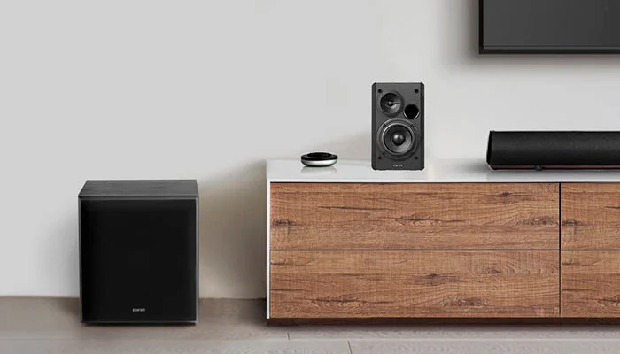 Edifier T5 Black — активный сабвуфер.