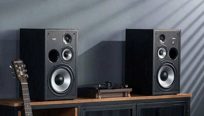 Edifier R2850DB