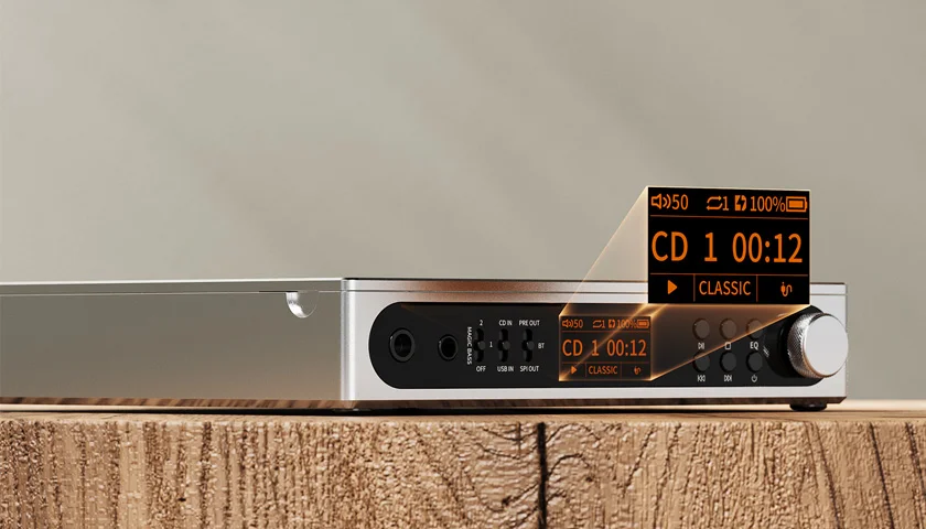 HD TFT дисплей и удобное управление музыкой