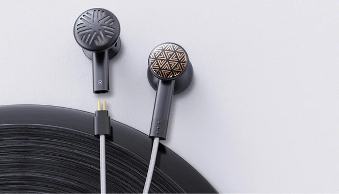 Съемный 2-контактный кабель диаметром 0.78 мм