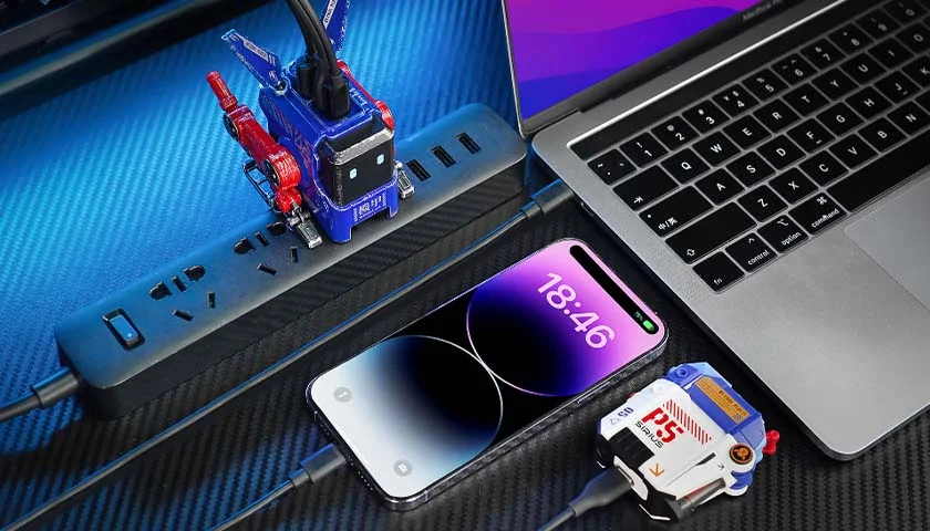 Gravastar_Alpha65_War_Damaged 