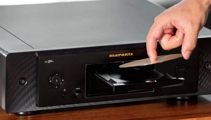 Выход предусилителя