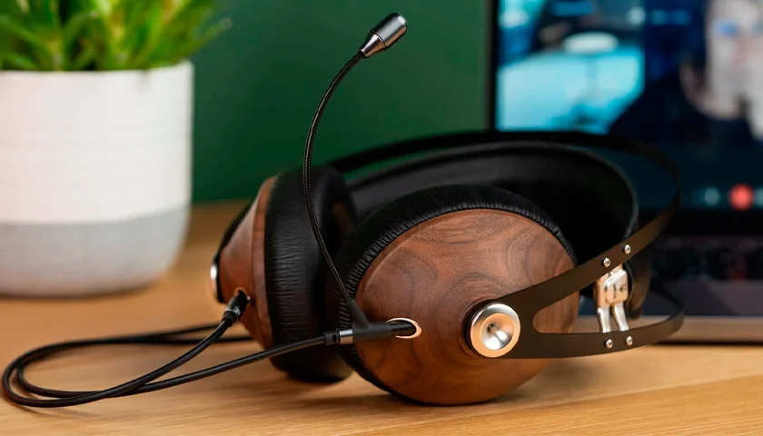 Meze 99 Classics Boom Mic Kit