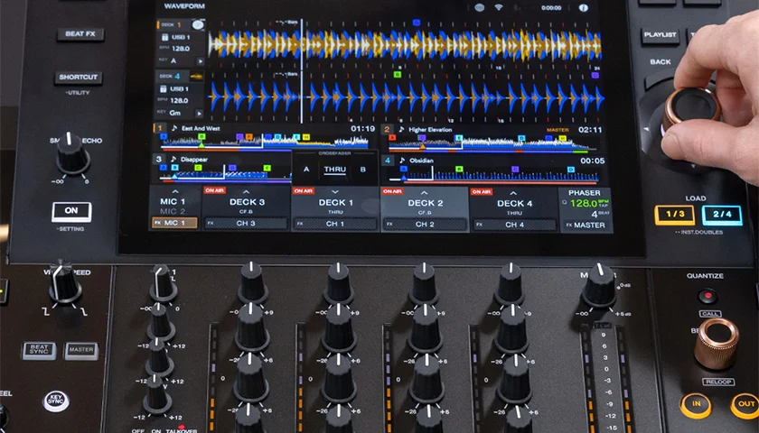 Pioneer Opus Quad DJ система