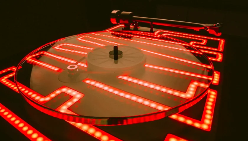 Pro-Ject ART Elvis проигрыватель