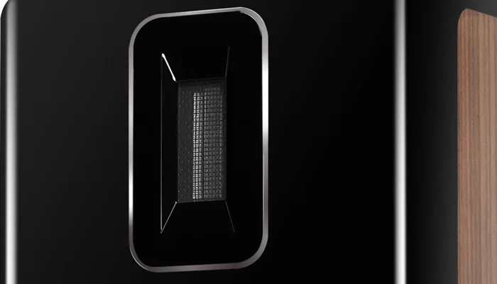 Блок «True Ribbon» и динамики «Reveal»