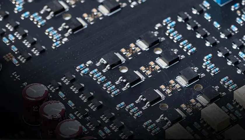 XLR или 4.4 мм выходы