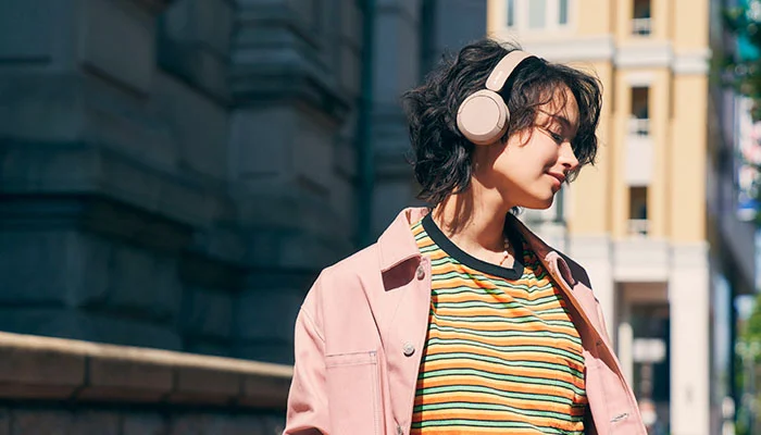 Sony WH-CH520 - беспроводные наушники.