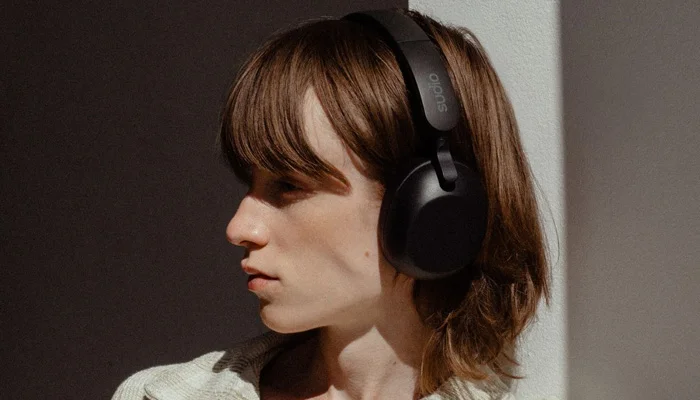 До 35 часов безостановочного воспроизведения