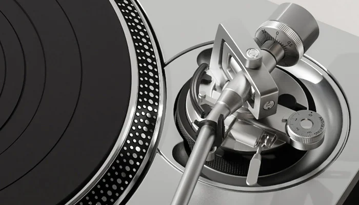 ΔΣ-Drive (Delta Sigma Drive)