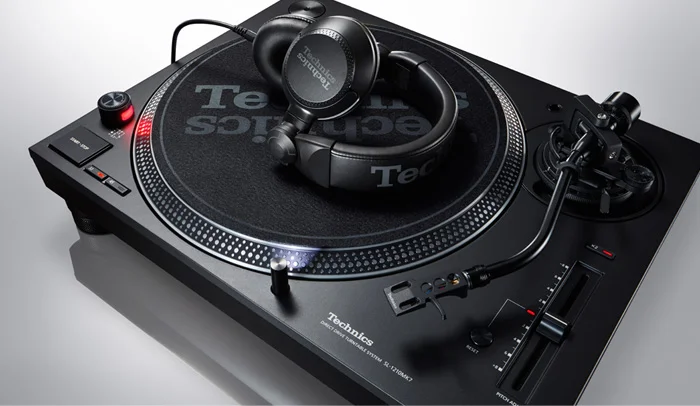 Technics SL-1210MK7EE Technics SL-1210MK7EE