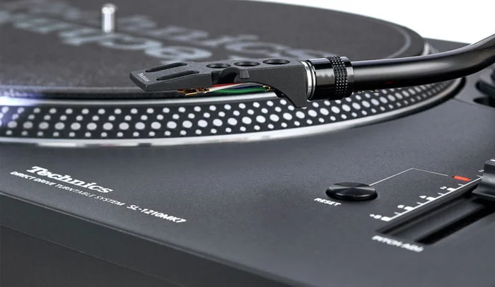Technics SL-1210MK7EE Technics SL-1210MK7EE