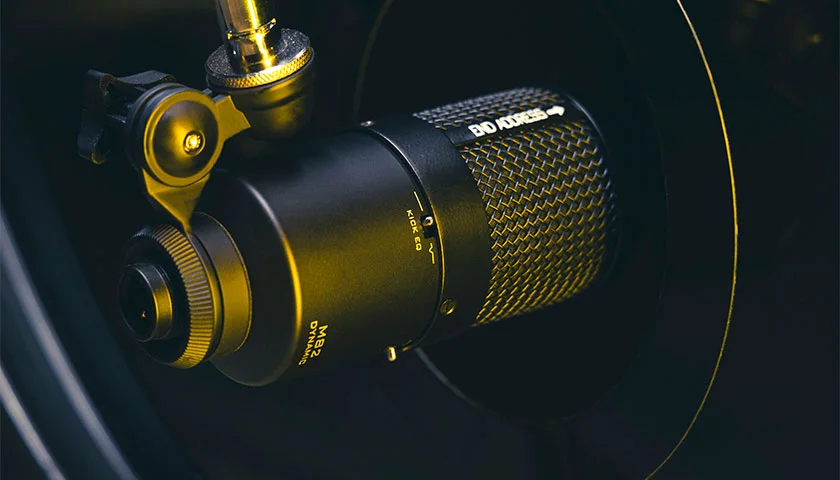 Telefunken M82 инструментальный микрофон