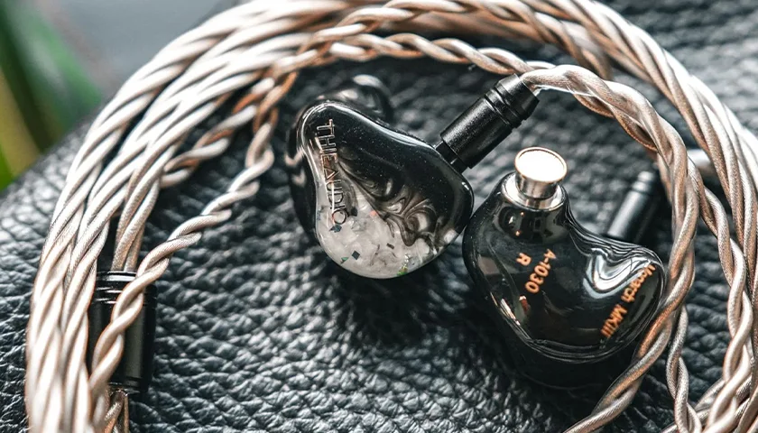 ThieAudio MKIII Default Black