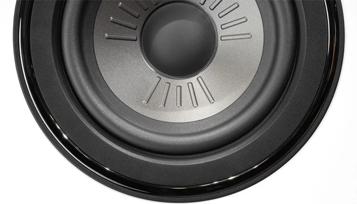 Klarity - новый материал конуса. Низкий уровень окрашивания звука