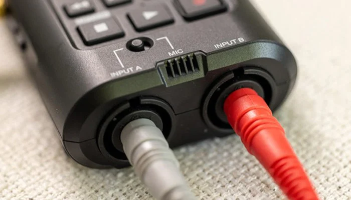 Купить Рекордеры аудиорекордер Zoom R4 MultiTrak Black по