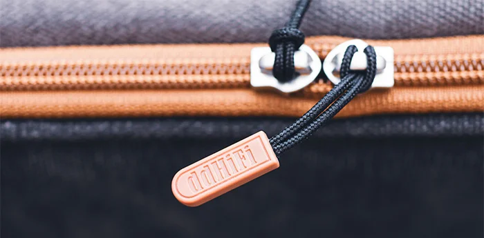 Двойная застежка-молния YKK, выполненная по индивидуальному заказу